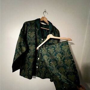 Victoria’s Secret Vintage Satin 2 Piece Pajamas Green Gold Jaquard Print